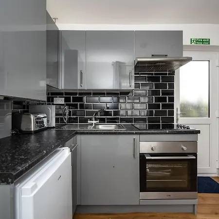 Neath Road - Flat 1 Apartment Swansea Exterior photo